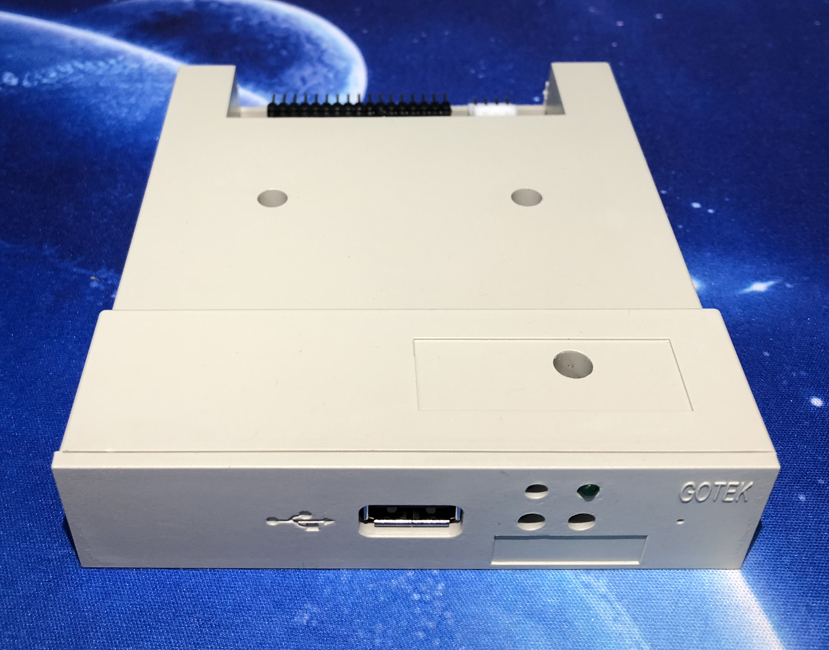 SFR1M44-U���ܷ���������ͨ��1.44MB U��������